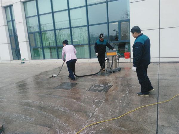 开荒保洁的清理过程中包括什么呢？